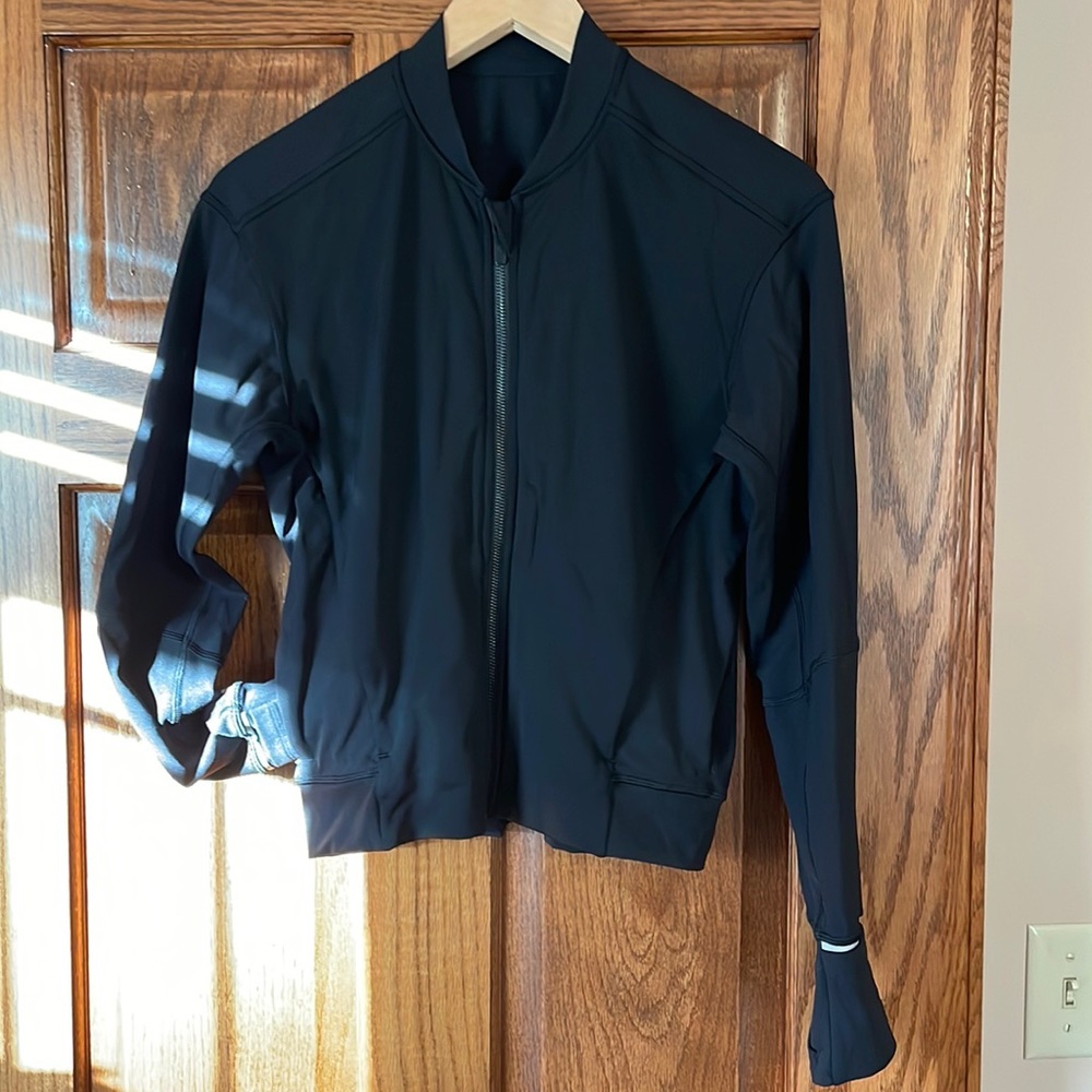No longer fits my growing daughter. Size xs.